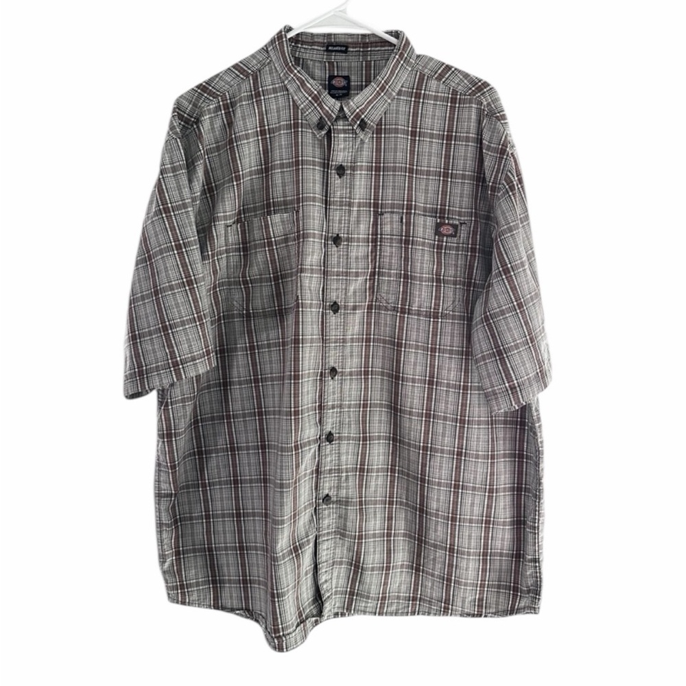 Dickies Men's Plaid Button Down Shirt - Size XL - Pre-Loved